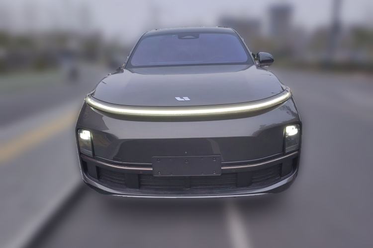 Used Li Auto L8 2023 Pro Model
