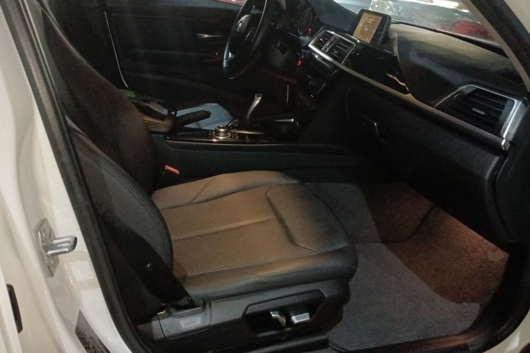 Used BMW 3 Series 2016 320Li Fashion Model