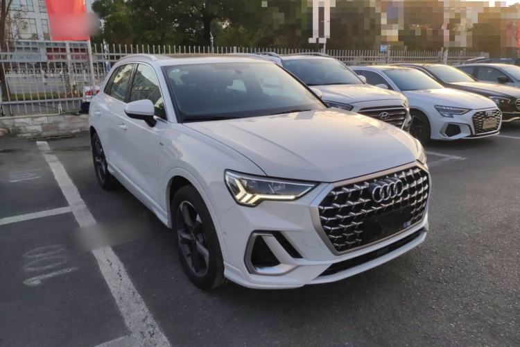 Used Audi Q3 2024 35 TFSI Fashion Dynamic Edition
