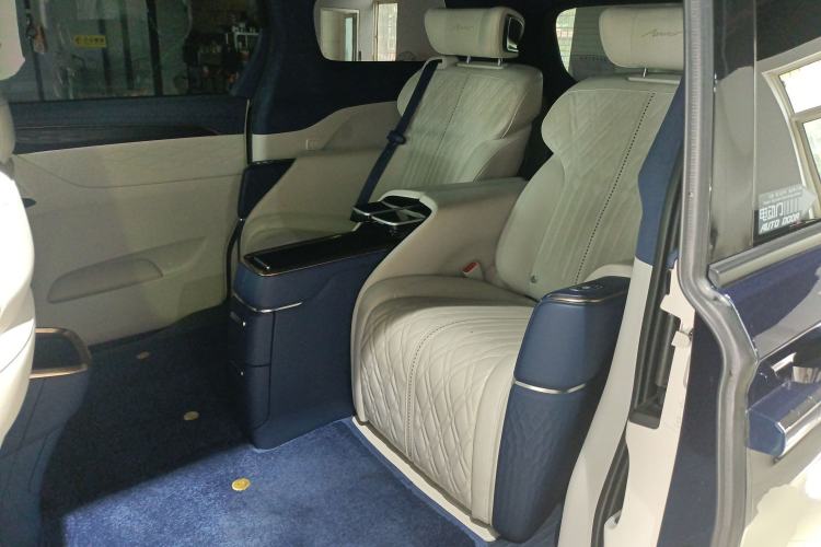 Used Buick GL8 2022 Avenir Avia Four-Seat Prestige Edition
