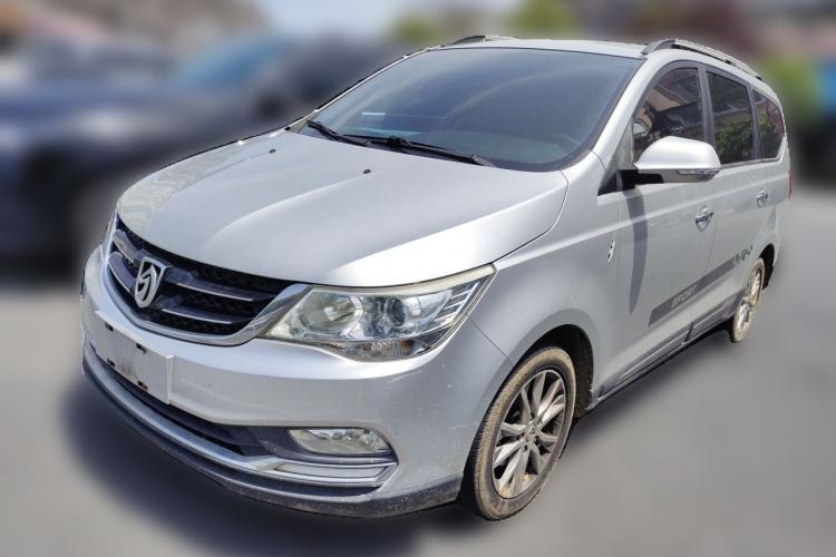 Used Baojun 730 2016 1.5L Manual Comfort Version 7 Seats China V Emission Standard