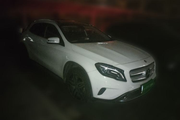 Used Mercedes-Benz GLA 2016 GLA 200 Fashion Model
