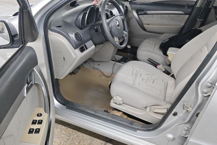 Used Chevrolet Lova 2010 1.4 AT Fashion Edition