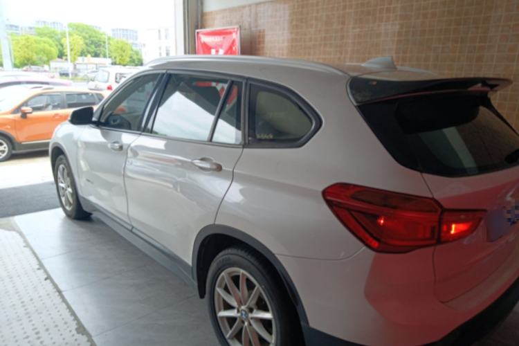 Used BMW X1 2016 sDrive18Li Fashion Model Rear Left 45 Deg