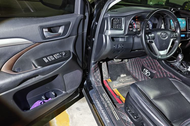 Used Toyota Highlander 2021 2.0T Four-Wheel Drive Luxury Edition 7 Seats
