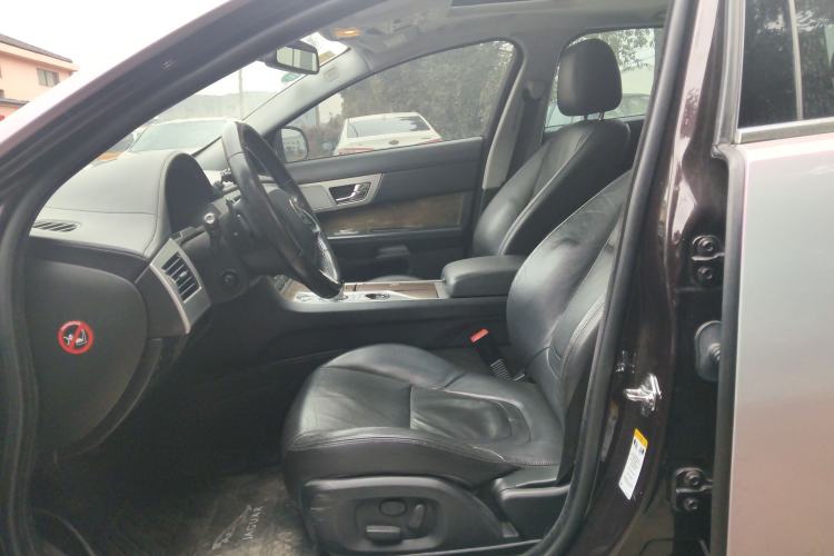 Used Jaguar XF 2015 XF 2.0T Sportbrake Luxury Edition
