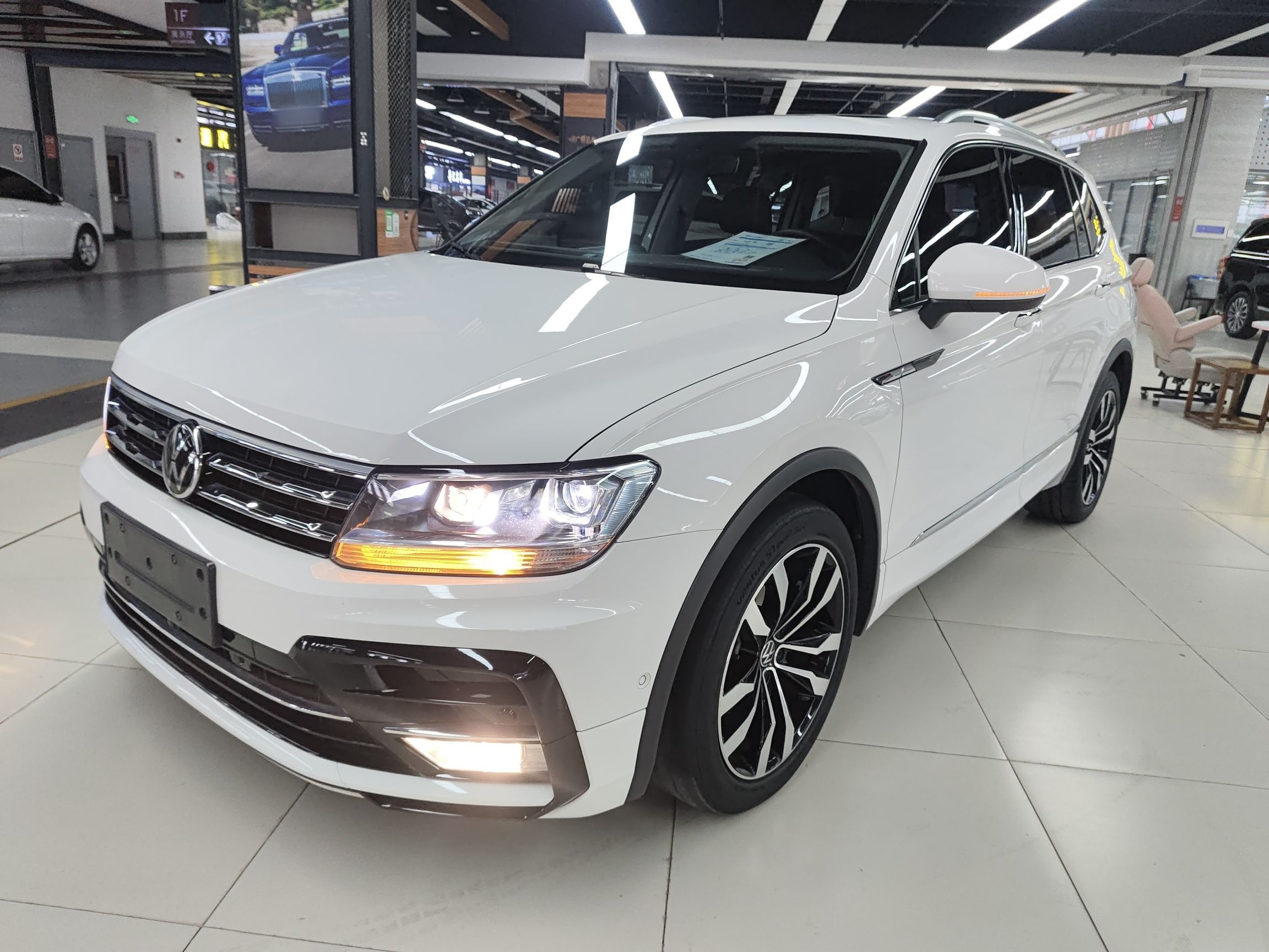 Parte inferior delantera