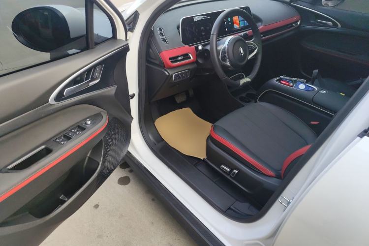 Used ORA Good Cat GT 2024 Revised Edition Mulan Version 401 km Luxury Grade
