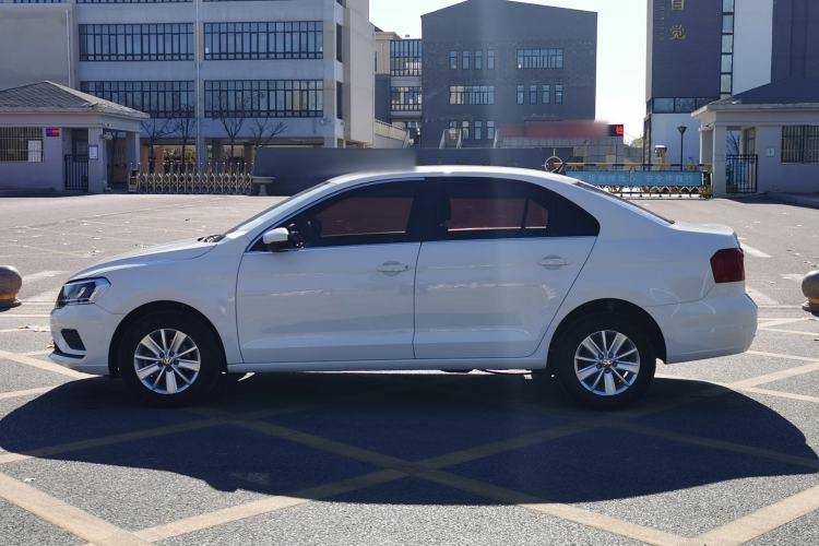 Used Volkswagen Jetta 2017 1.5L Automatic Fashion Model