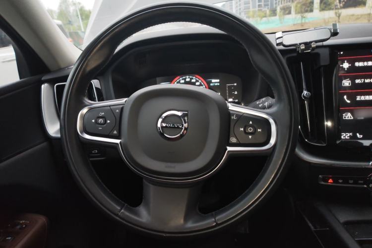Used Volvo XC60 2020 T5 4x4 Zhiyi Luxury Edition Steering Wheel