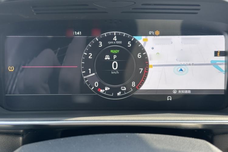 Used Land Rover Range SportNew Energy 2019 P400e SE Interior 3