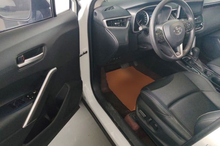 Used Toyota FRONTLANDER 2022 2.0L CVT Luxury PLUS Edition