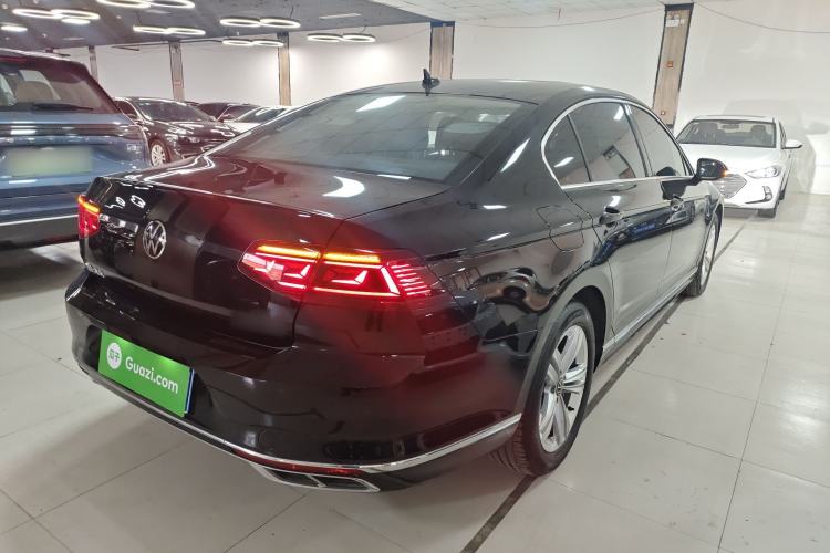 Used Volkswagen Magotan 2025 Zhongxiang Version 280TSI DSG Comfort Edition