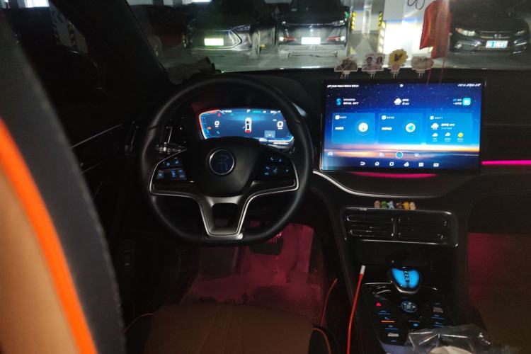 Used BYD Song PLUS New Energy 2021 DM-i 100KM Four-Wheel Drive Flagship PLUS Steering Wheel