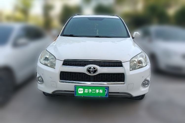 Used Toyota RAV4 2011 2.0L Automatic Luxury Edition
