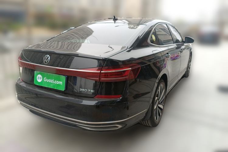 Used Volkswagen Passat 2022 330TSI Starry Luxury Edition