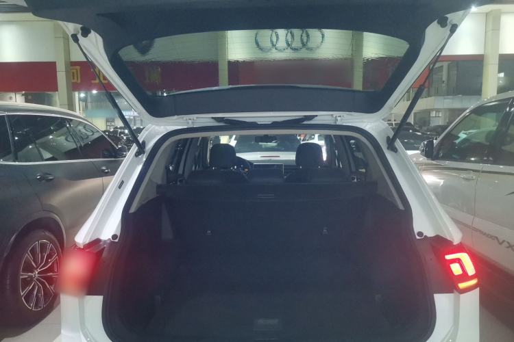 Used Volkswagen Tiguan L 2023 330TSI Automatic Two-Wheel Drive Comfort Edition