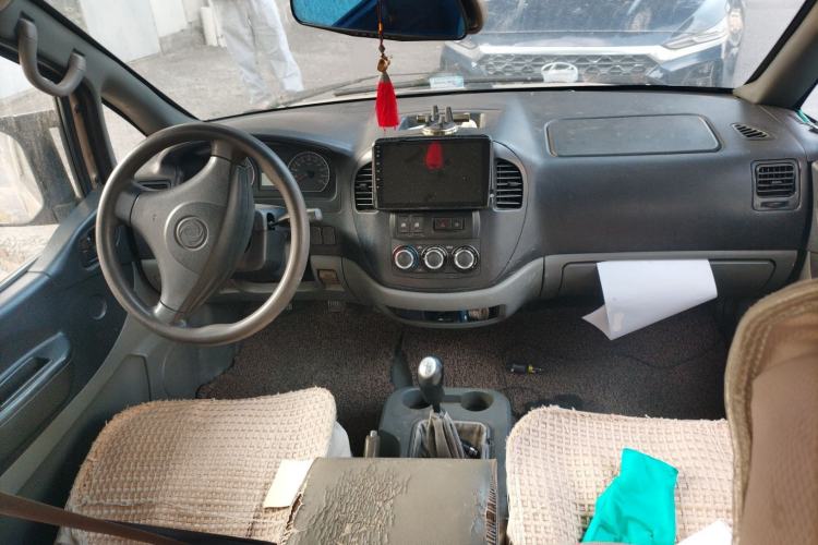 Used FORTHING Lingzhi 2012 Passenger Version 1.6L Comfort Edition
