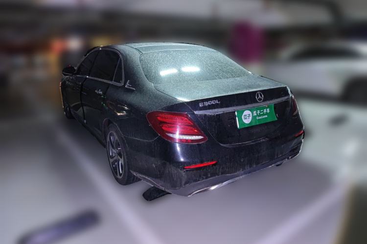 Used Mercedes-Benz E-Class 2019 E 300 L Sporty and Stylish Model