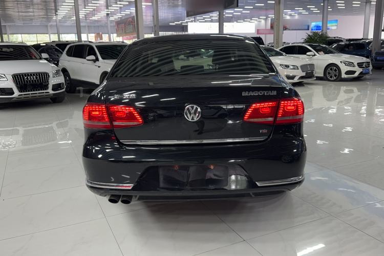 Used Volkswagen Magotan 2015 1.8TSI Prestige Model