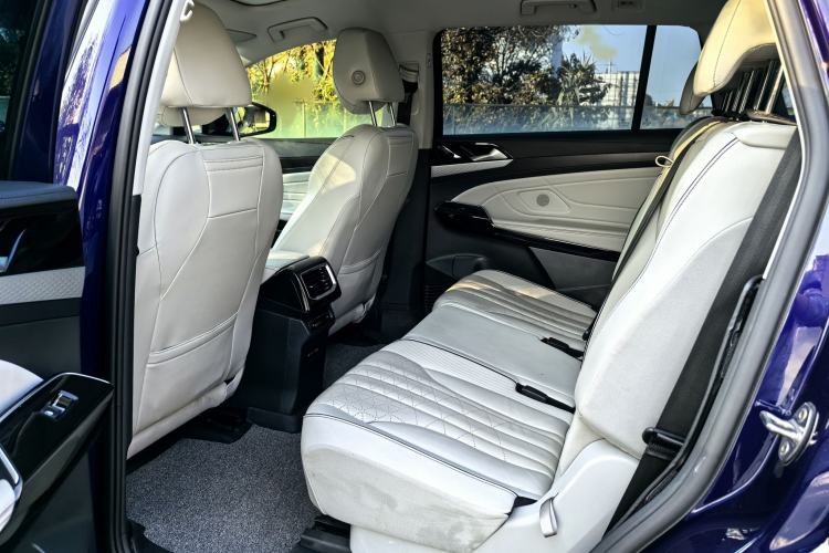 Used Volkswagen ID.6 X 2021 Pro Smart Long-Range Edition