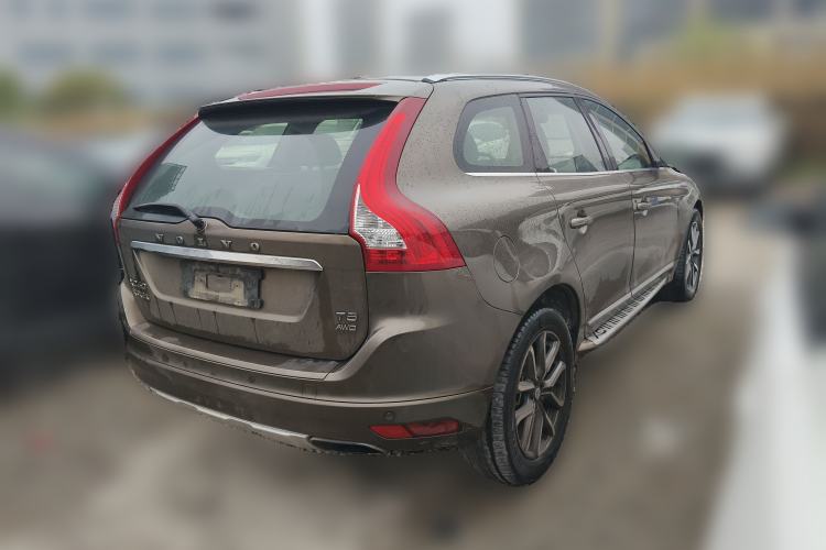 Used Volvo XC60 2015 T5 AWD Smart Drive Edition Rear Right 45 Deg