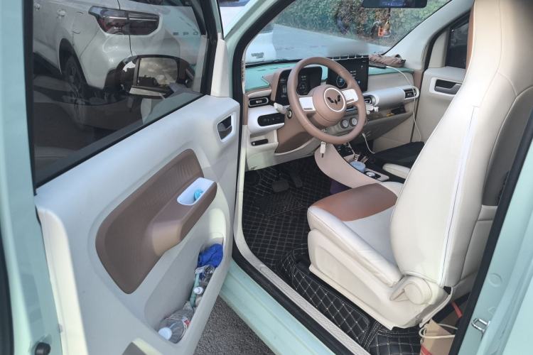 Used Wuling Hongguang MINIEV 2024 3rd Generation 215km Youth Edition Driver Seat