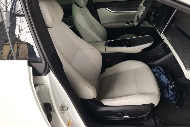 Used CHANGAN NEVO A07 2025 Blue Whale Range-Extending Model 140 Elite Version Right Front Seat