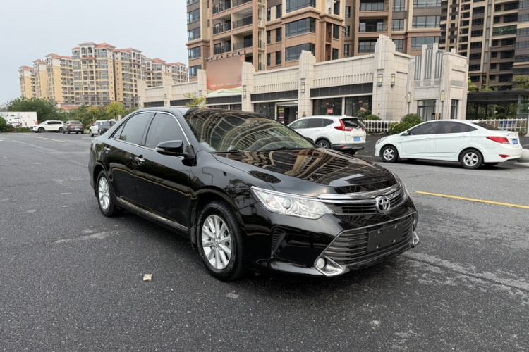 Used Toyota Camry 2015 2.0G Premier Edition
