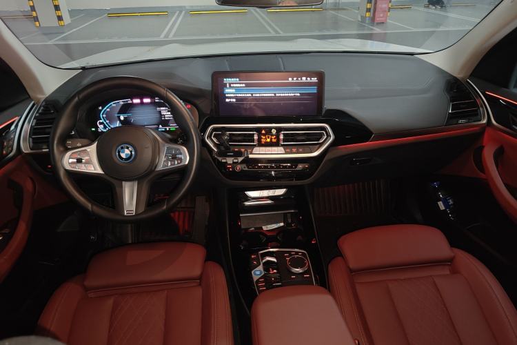 Used BMW iX3 2024 Leading Model