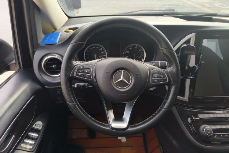Used Mercedes-Benz Vito 2018 2.0T Business Version China VI Emission Standard