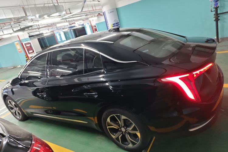 Used Hongqi E-QM5 2023 Revised Version Basic Travel Edition
