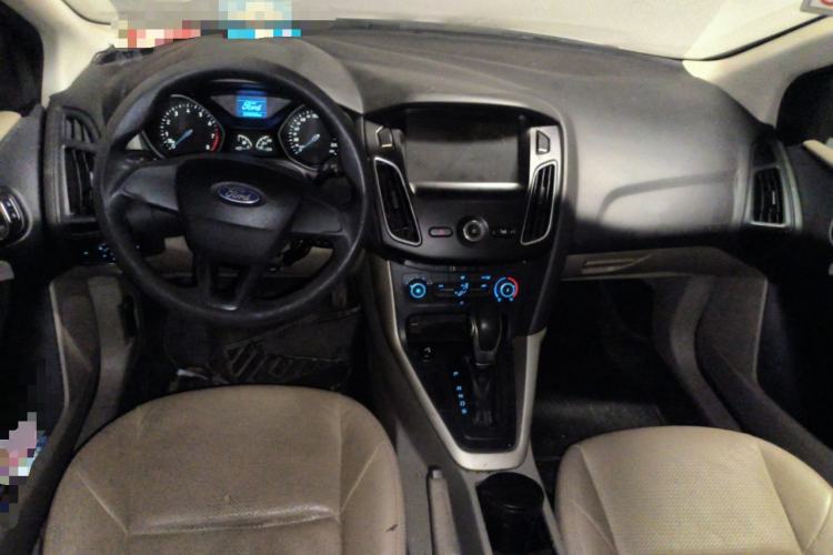 Used Ford Focus 2015 Sedan 1.6L Automatic Comfort Model
