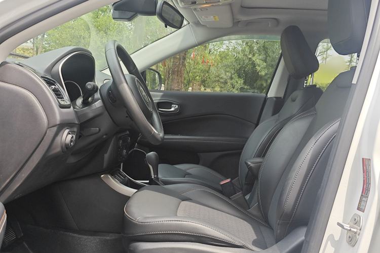 Used Jeep Compass 2019 220T Automatic Enjoyment Version Interior 6