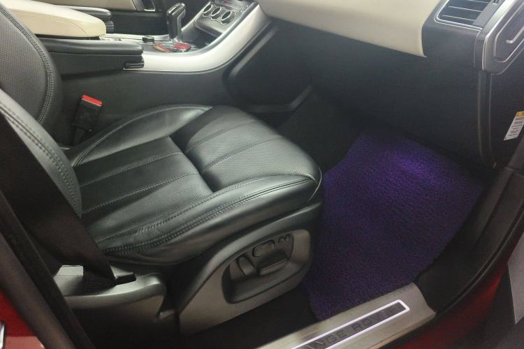 Used Land Rover Range Sport 2014 3.0 SC V6 HSE DYNAMIC Interior 8