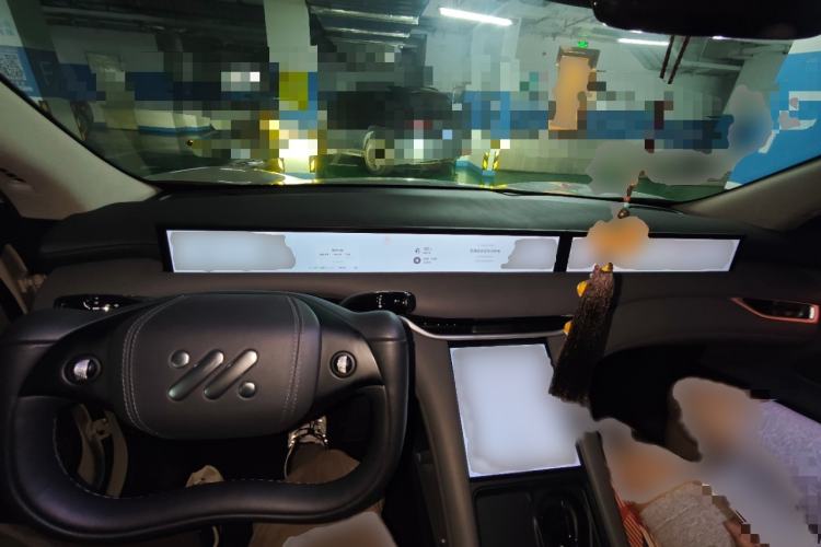 Used IM LS6 2023 Max Standard Edition Interior 2