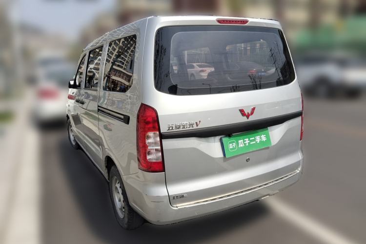 Used Wuling Hongguang V 2019 1.5L Jingqu Version China VI LAR