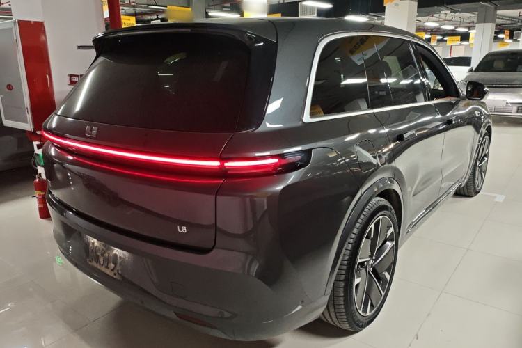 Used Li Auto L8 2025 Max Smart Refresh Edition Rear Right 45 Deg