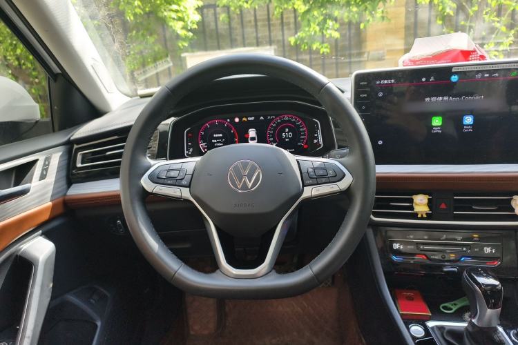 Used Volkswagen Sagitar 2023 280TSI DSG Excellence Plus Edition Steering Wheel