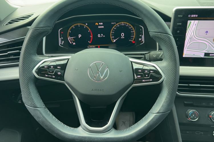 Used Volkswagen Tiguan L 2023 280TSI Automatic Two-Wheel Drive Trendy Innovation Limited Edition Steering Wheel