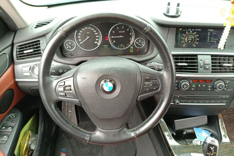 Used BMW X3 2013 xDrive20i Luxury Edition Steering Wheel