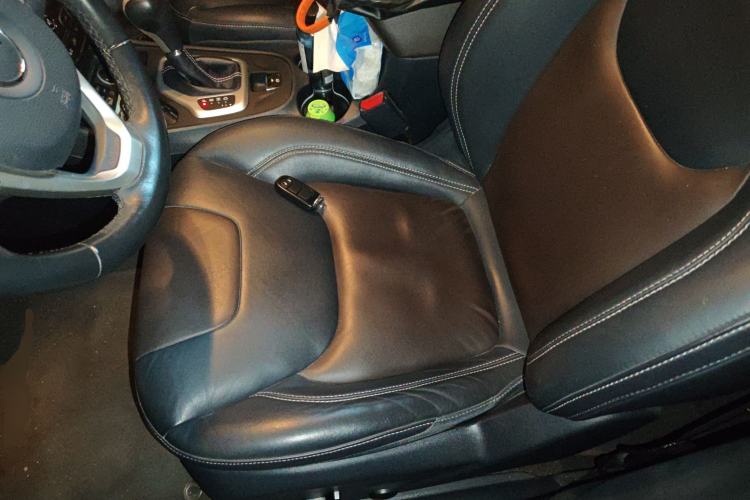 Used Jeep Cherokee 2016 2.4L Leading Edition