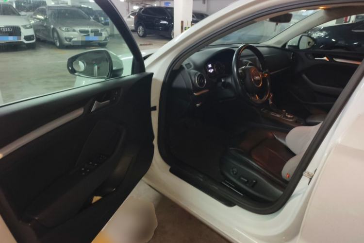 Used Audi A3 2015 Limousine 35 TFSI Millionth Anniversary Intelligent Leading Model