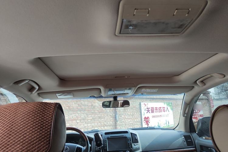 Used Toyota Land Cruiser 2015 4.0L V6 Middle East Limited Edition Headliner