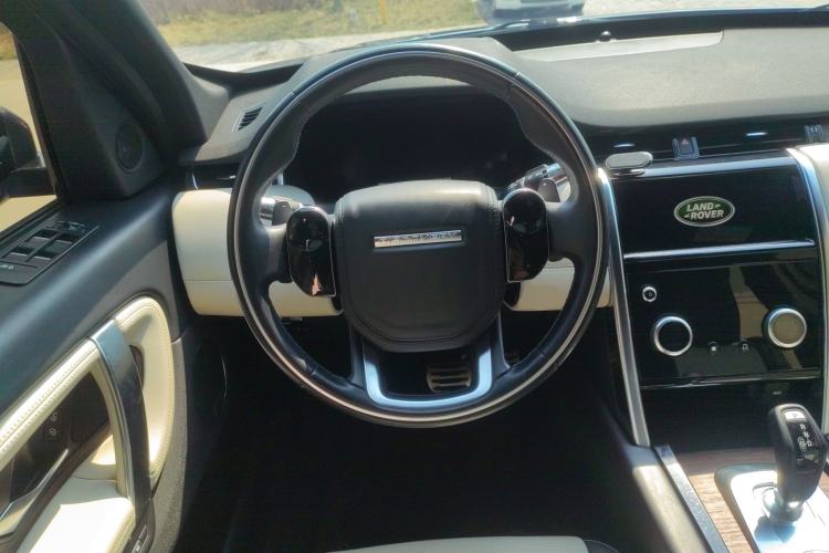 Used Land Rover Discovery Sport 2020 249 PS R-Dynamic Luxury Custom Edition Steering Wheel