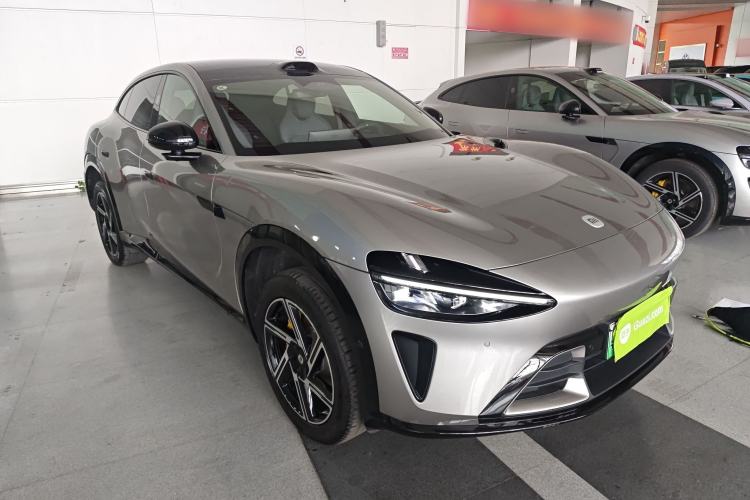 Used Xiaomi Auto YU7 2025 Ultra-Long Range All-Wheel Drive Pro Version Front Right 45 Deg