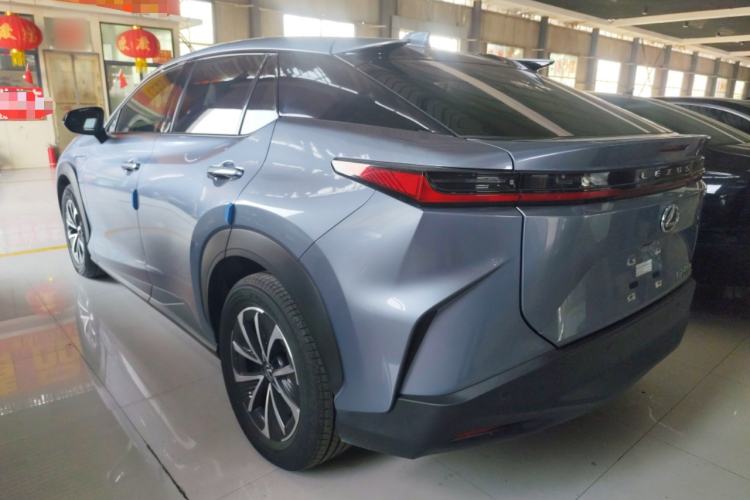 Used Lexus RZ 2023 450e All-Wheel-Drive Long-Range Version
