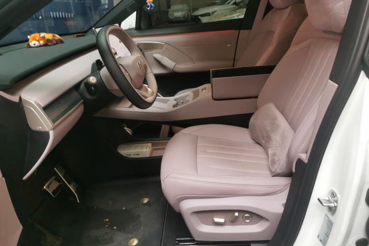 Used ONVO L60 2025 Model—60 kWh Rear-Wheel-Drive Version