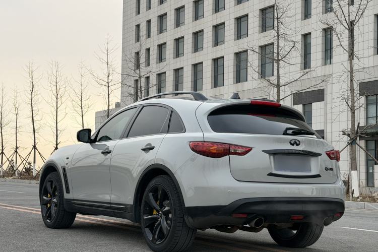 Used Infiniti QX70 2013 3.7L Standard Edition