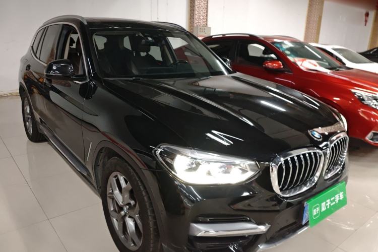 Used BMW X3 2021 xDrive28i Luxury Package Front Right 45 Deg